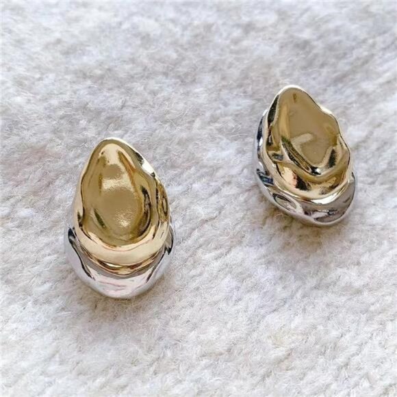 2-in-1 Two Tone Geometric Earrings | Gold & Silver Chunky Dangle Stud Earrings - Picture 4 of 4